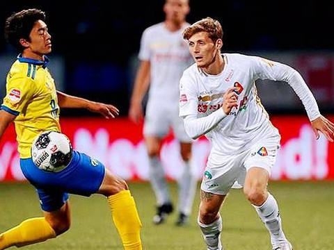 对他而言 对他而言